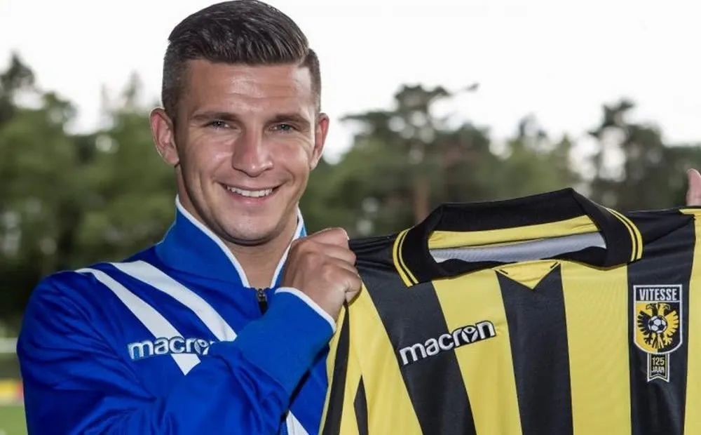 更是在组织 更是在组织